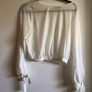 Forever 21 white long sleeve🤩